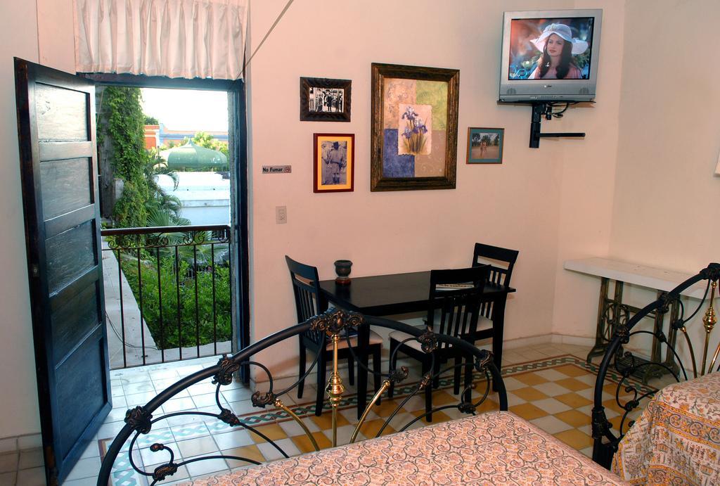 Hotel Machado Mazatlán Exteriör bild
